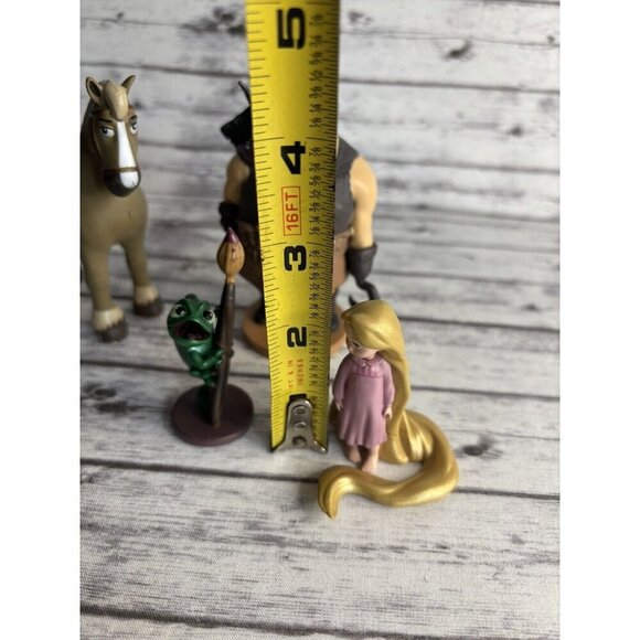 Disney Tangled Rapunzel PVC Plastic Figurines Cake Toppers Toys Lot Of 5 - Picture 10 of 11